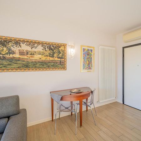 Appartement Balbi8 à Parme Extérieur photo